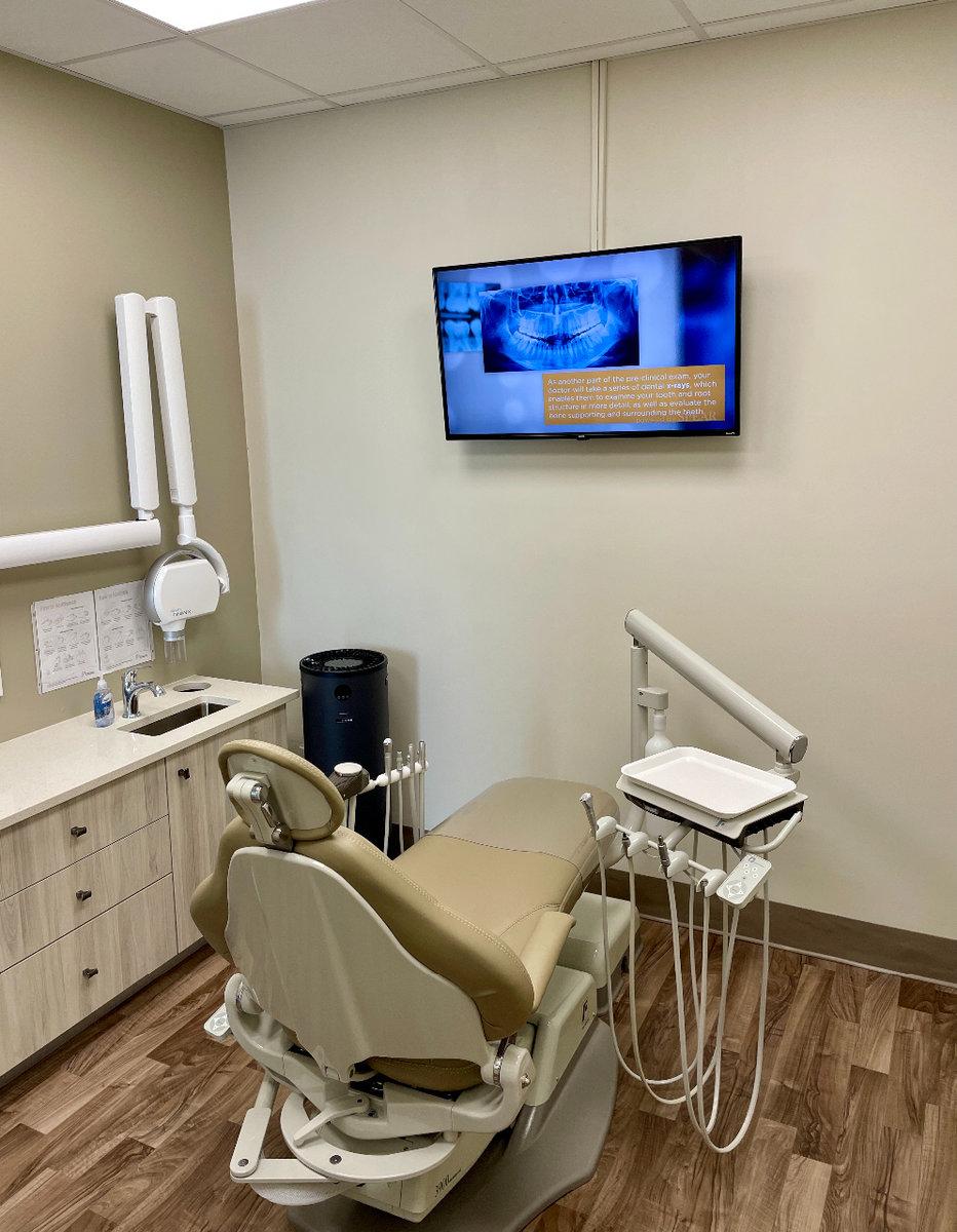 Grand River Smiles Dentistry Operatory 1