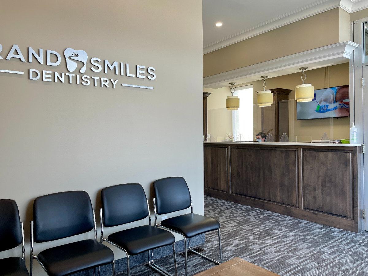 Grand River Smiles Dentistry Reception